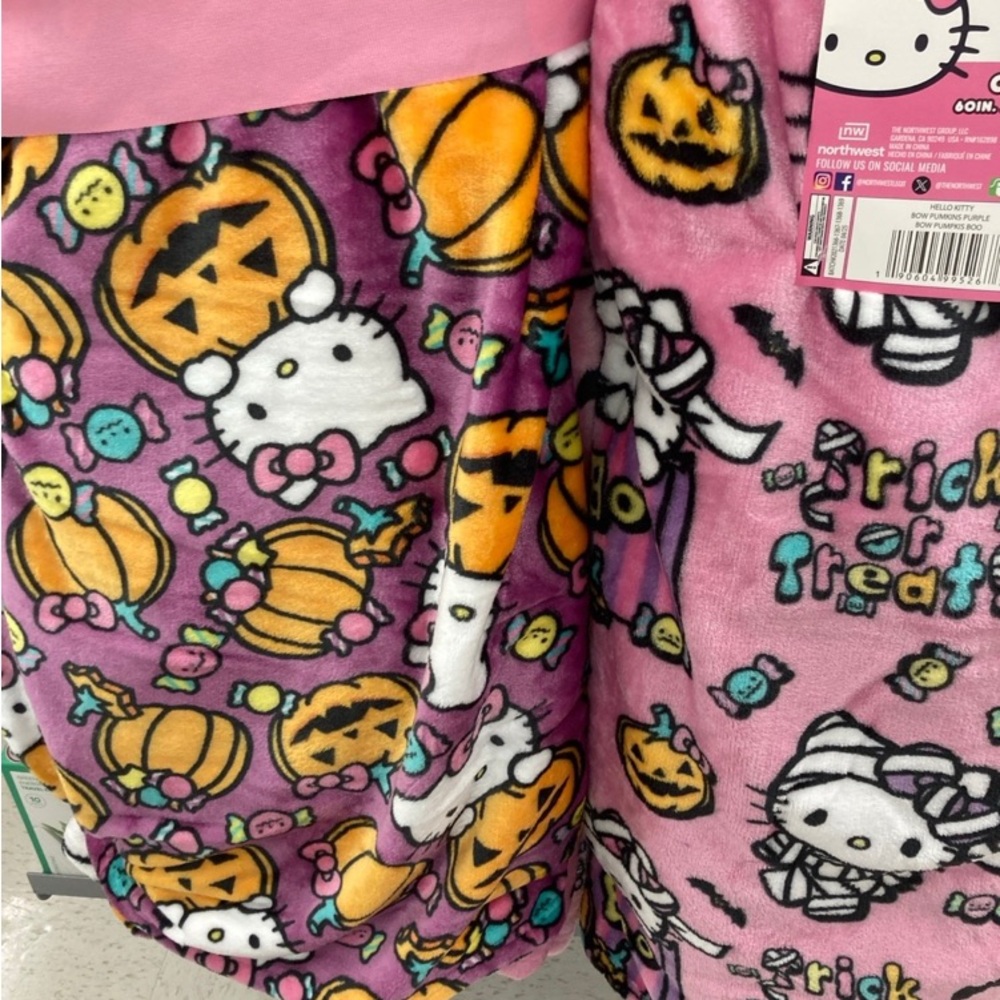 Hello Kitty Halloween Blanket Bundle of 2 (Buy Now)